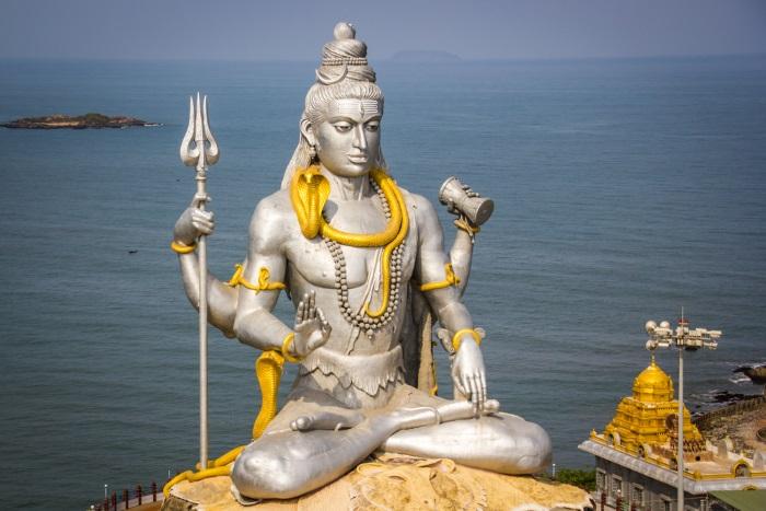 Tout savoir sur la statue Shiva