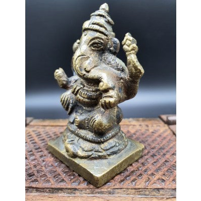 Statue indienne : Ganesh ---