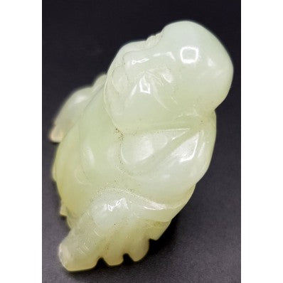 Statue de bouddha maitreya  en jadeite ---