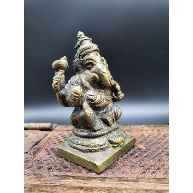 Statue indienne : Ganesh ---