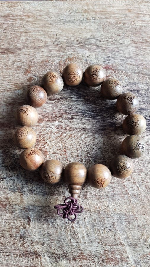 Bracelet mala en bois de phoebe zhennan